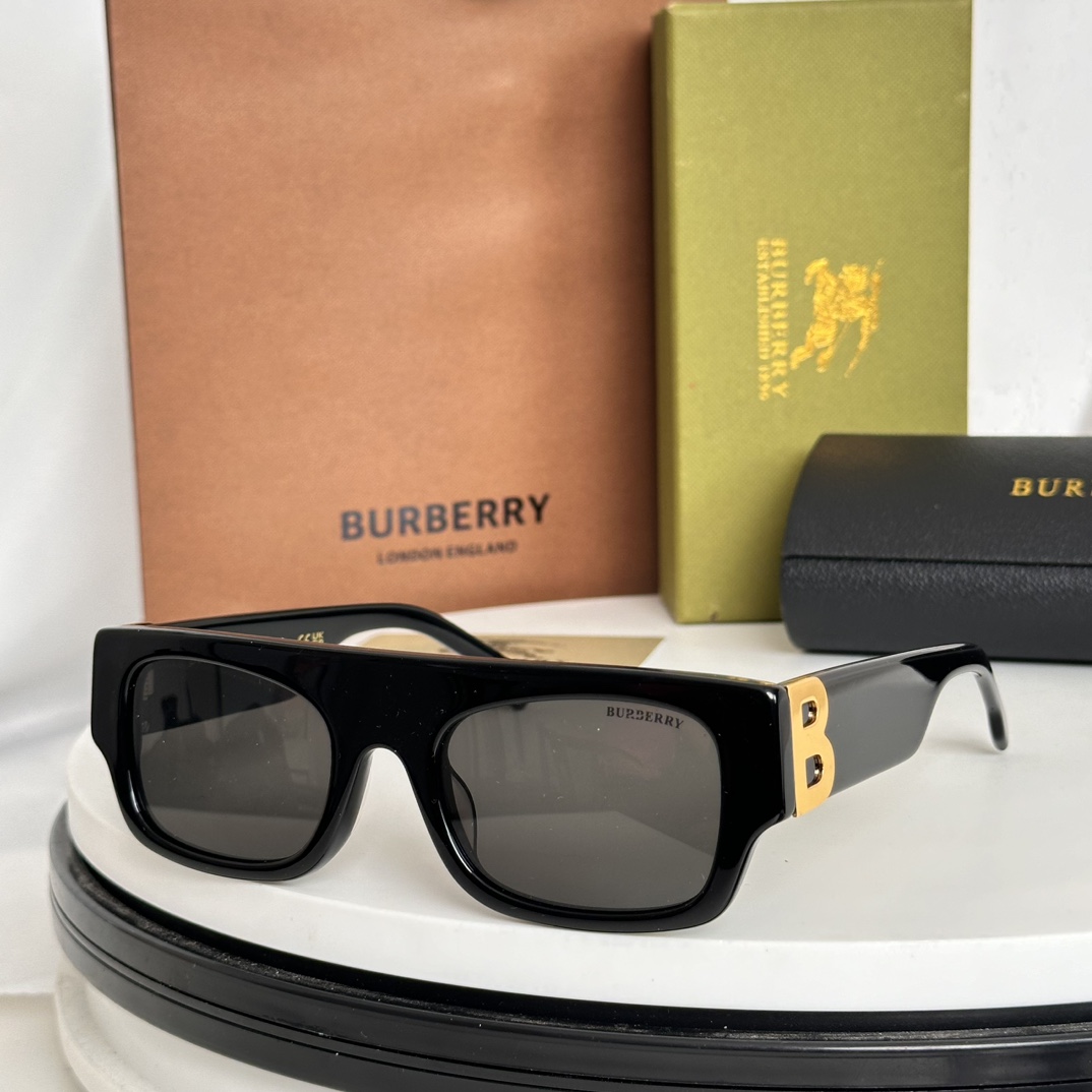 Are Sunglasses Dupes Becoming More Popular Than Originals? The Rise of Oversized Sunglasses Replicas in 2024