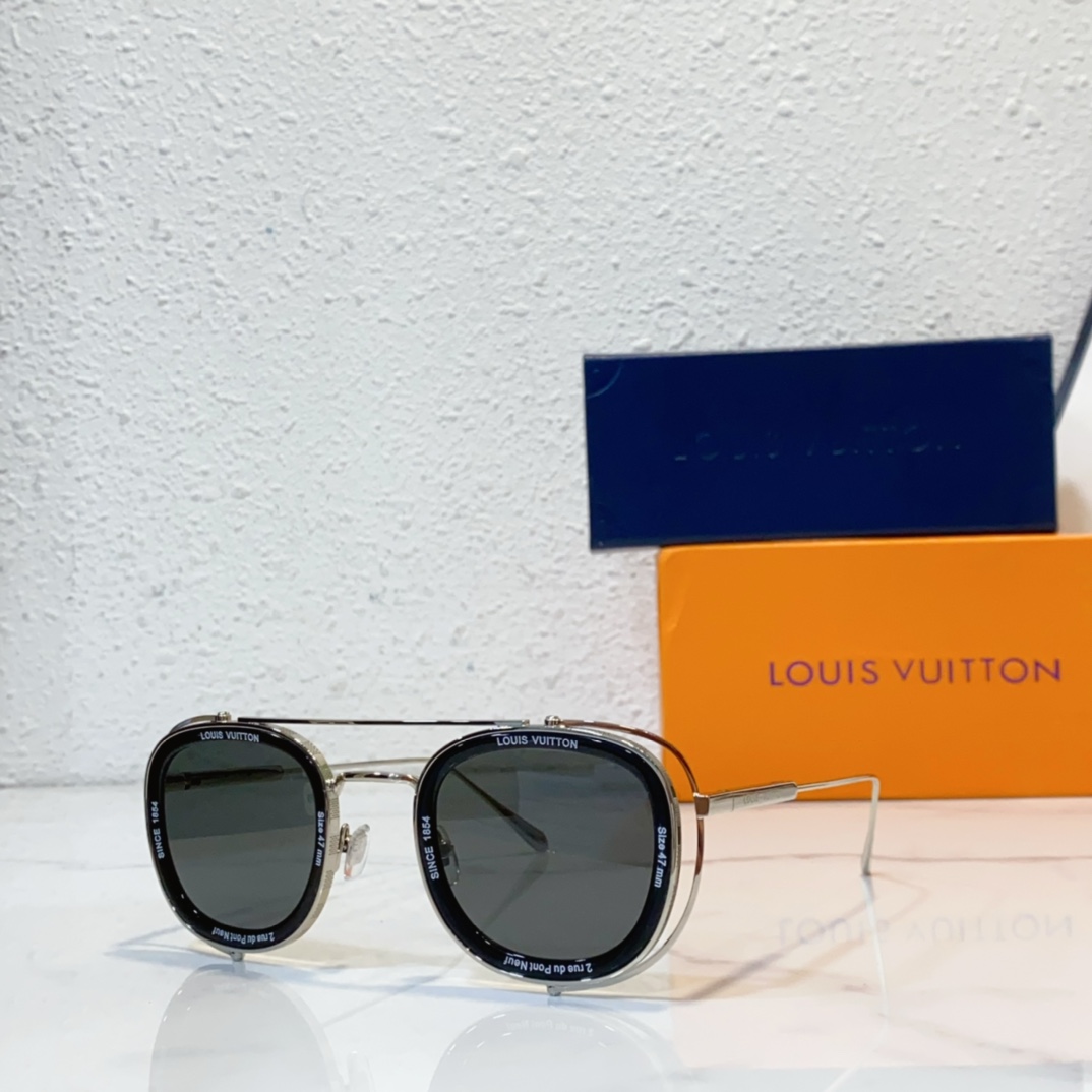 The Rise of Knockoff Sunglasses: European Consumers and the Chinese Replica Market